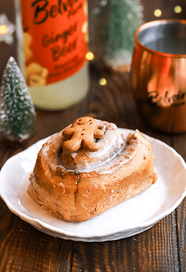 Gingerbread Cinnamon Rolls