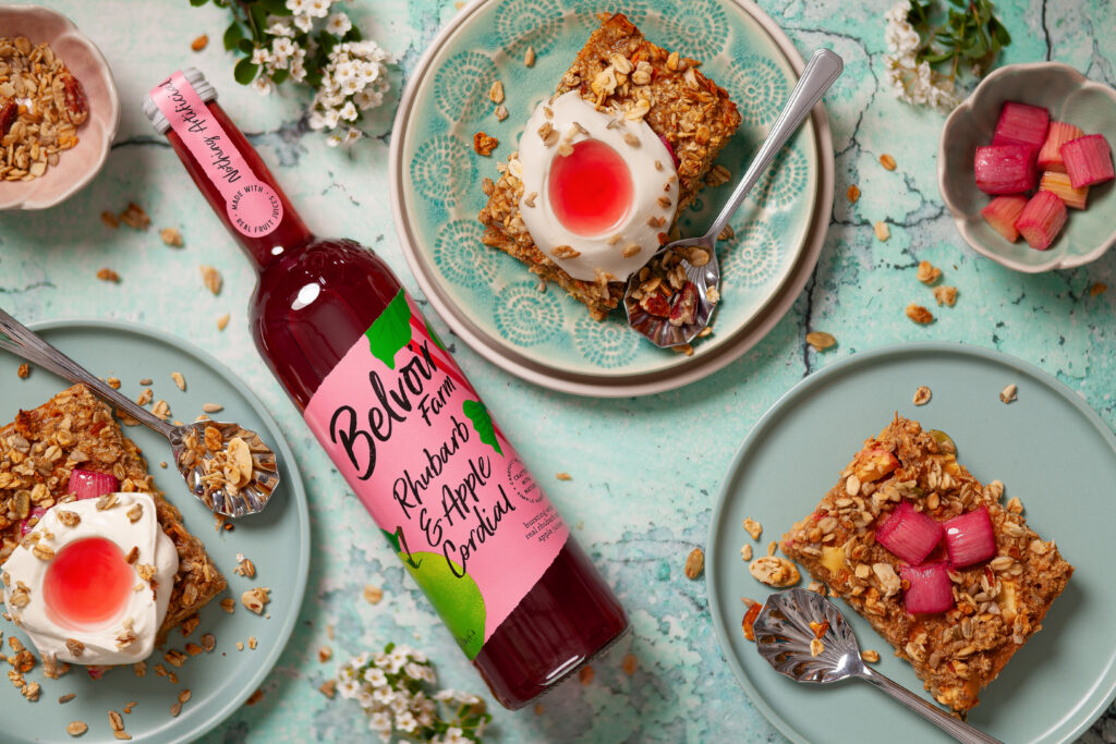 Rhubarb Crumble Baked Oats